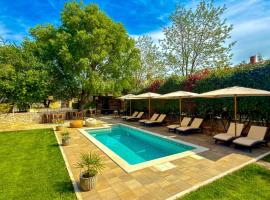 Rooms and Apartments IstraSoley, hotel u gradu Bale