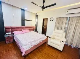 South Stays South Extension Couple Friendly New Delhi