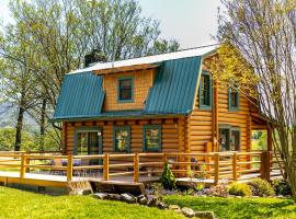Maryville में, होटल Entire Cabin 15 mins to The Great Smoky Mountains