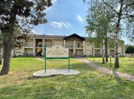 Residence La Brughiera Malpensa, hotel en Lonate Pozzolo