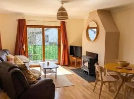 Peaceful 2-Bedroom Tramore Home with Wood Burning Stove and Sunny Balcony, Short Walk to Beach, Pet Friendly
