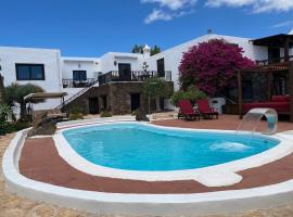 Casa Camelio、Mácherのホテル