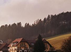 Wildwiesenhof, hotel u gradu Miesenbach