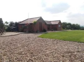The Bungalow, in heart of High Beach, Epping Forest