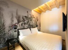 Sole- Franciacorta and Lake - Love Italy Homes