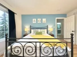 Large Private Room in Port Colborne