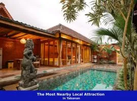 Swara Tenang Wooden Lodge