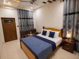 Second Home Hotel, hotel em Multan