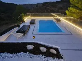 Finca Mi Jimena Casa rural con piscina