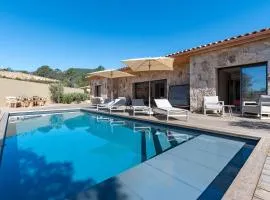 La Villa Frassolo - Belle terrasse avec piscine