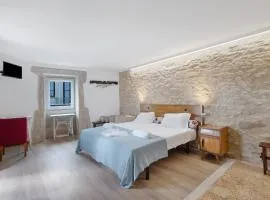 Portas de Caminha I I