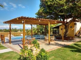 Pousada Ilha do Meio, hotel i Itacimirim