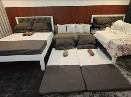 Relaxing Stay with Modern Vibes