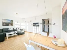 HW2B - Urlaubsmagie - Wohlfühlwohnung mit Balkon, Pool, Sauna & Terrasse