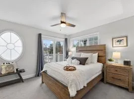 Parkside Downtown Retreat - Walkable