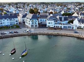 Logis Hotel Du Port, khách sạn ở Plobannalec-Lesconil