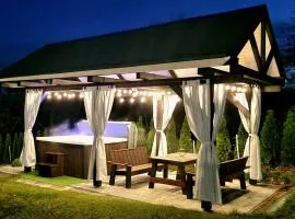 Domek na Folwarku z jacuzzi