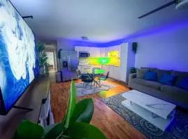 Hot Tub Glow Hill Home Near Horse Park and Ark