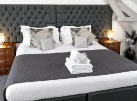 Hamlet Cottage sleeps 3-4 Stratford upon Avon