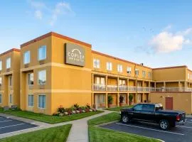 Copley Inn & Suites By OYO Akron OH