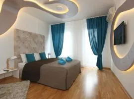 Riviera 2 New Belgrade studio apartment, parking 5 evra dan