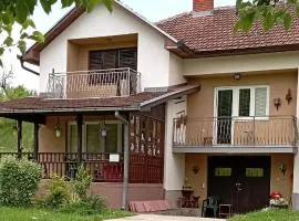 Kuca za odmor Zicanka