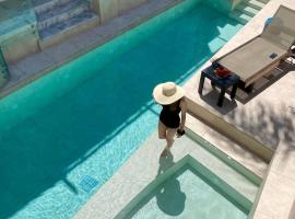 Villa Kallergi Athena, khách sạn ở Loutra