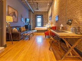 124 Lofts - Downtown Dundee - Walk to Dining