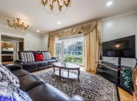 Private 2BR Santa Monica Casita - 5 Min to Beach