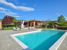 Gorgeous Home In Todi