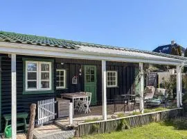 Pet Friendly Apartment In Humlebæk With Wifi