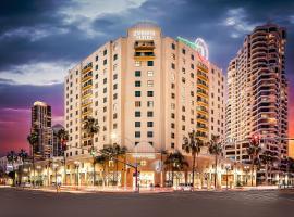 Embassy Suites by Hilton San Diego Bay Downtown, хотел в Сан Диего