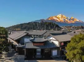 Chinese-style garden resort hotel