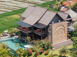 Royal Roco Villa، فندق في تاناه لوت