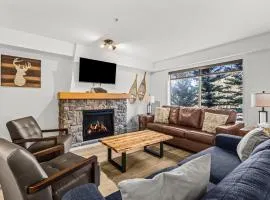Hidden Gem 3BR King Beds-BBQ-Hot Tub-Pets OK