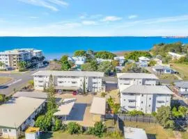 Modern Beach Apartment