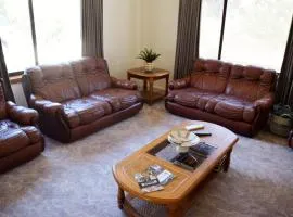 Yarrawonga Holiday House