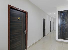 Hotel O Rudra Palace Near Phoenix United Lucknow, khách sạn ở Alambagh
