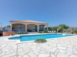 Domaine Oliveraie 10, Hotel in Aigne