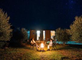West Wyalong में, होटल The Little Grove Retreat by Tiny Away
