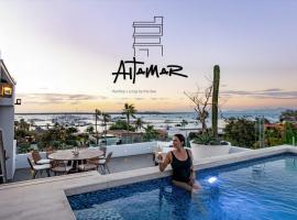 Casa Altamar - Rooftop, vistas y Piscina a pasos del Malecon, hótel í La Paz