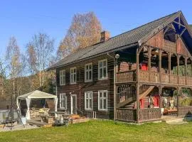 3 Bedroom Lovely Home In Bagn