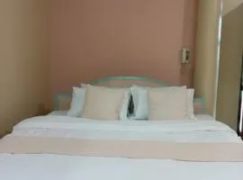 Verde Royale Resort