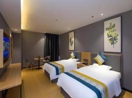 GreenTree Inn Express Fuzhou Minhou County Mindu Custom Park, отель в городе Minhou