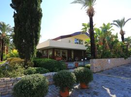 The LifeCo Bodrum Well-Being Detox Center and Vegan Hotel, spa hotel in Golturkbuku