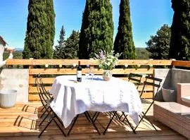 Beautiful Home In Verzeille