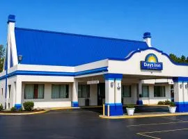 Days Inn by Wyndham Ruther Glen Kings Dominion Area