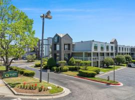 Quality Inn Duluth - Atlanta Northeast, hótel í Duluth