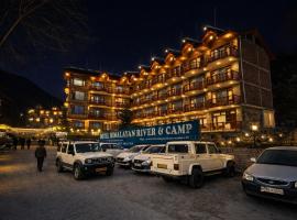 Hotel The Himalayan Riverside - Most Awarded Property of Manali 2025-26, отель в Манали