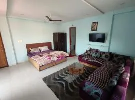 Oasis Fun Villa - Cafe